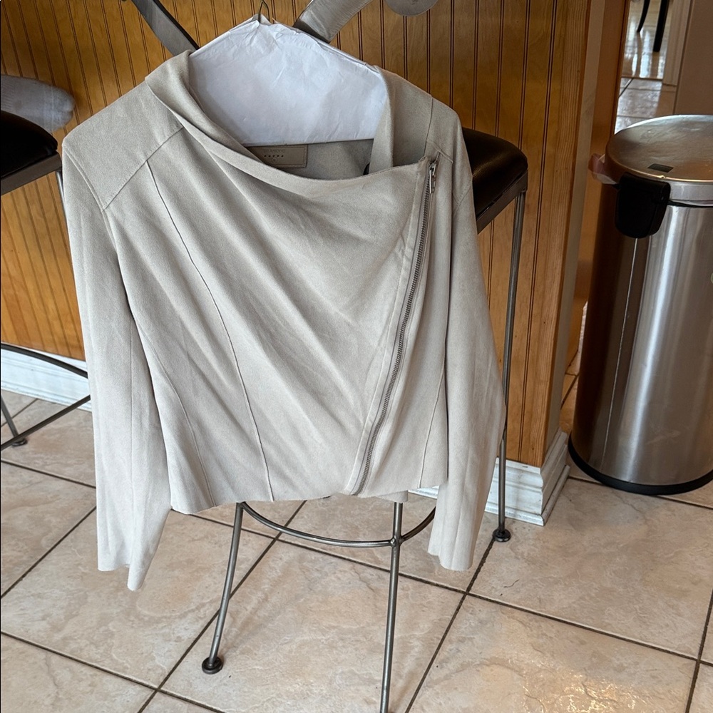 Chic Asymmetrical Beige Jacket - image 1